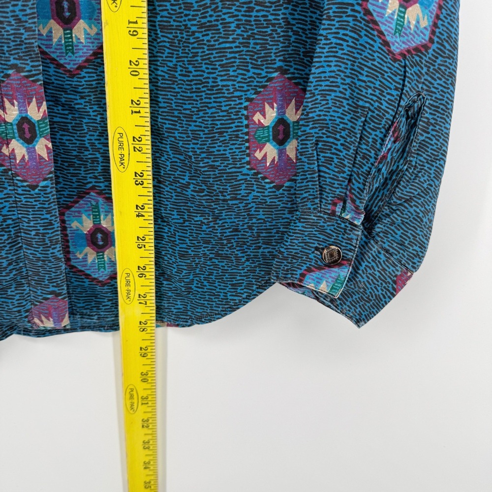 Vintage Wrangler Authentic Western Medium Teal Geometric Medallion Button Shirt - Picture 7 of 8